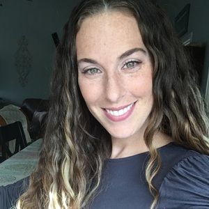 Meet your Posher, Alison